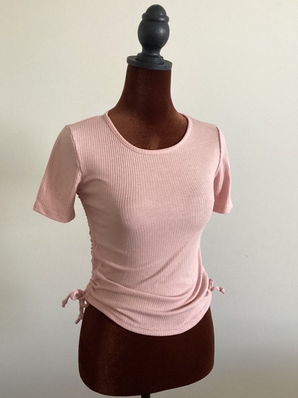 Cinched waist ribbed tee